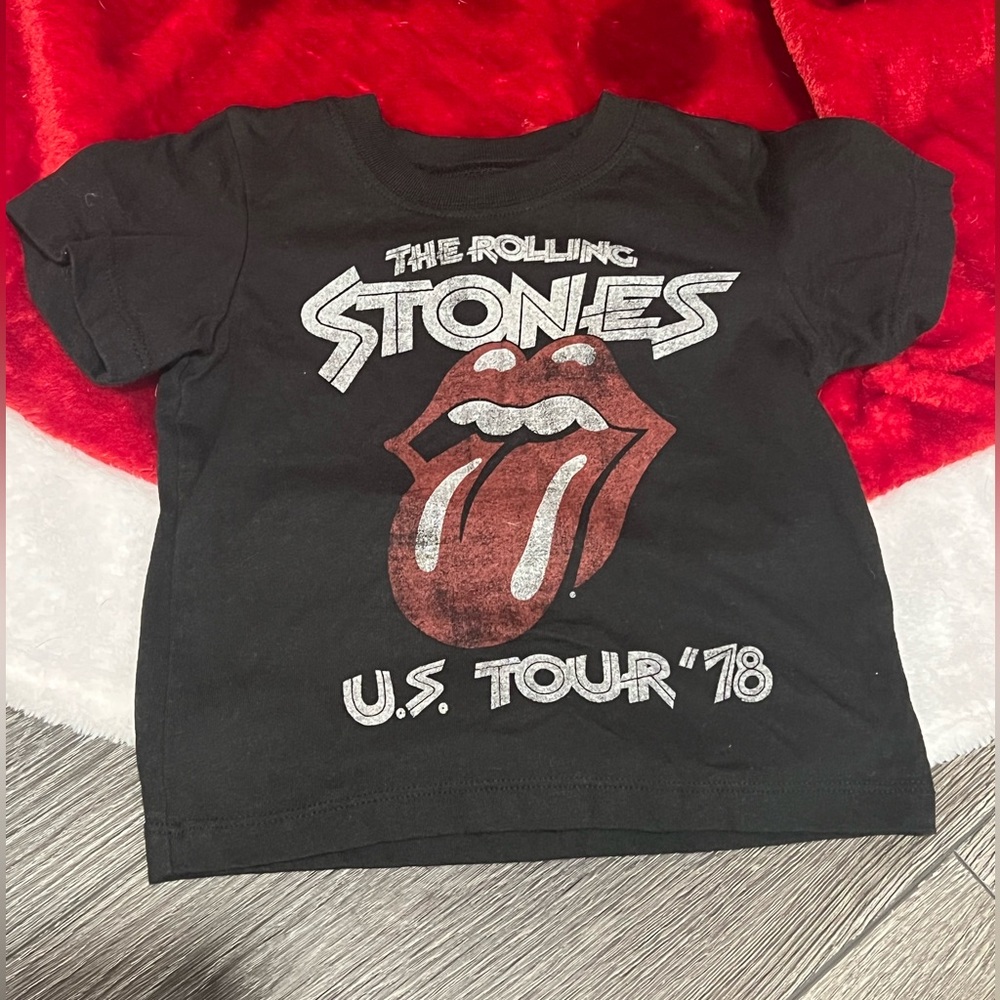 Cute Rolling Stones t-shirt!